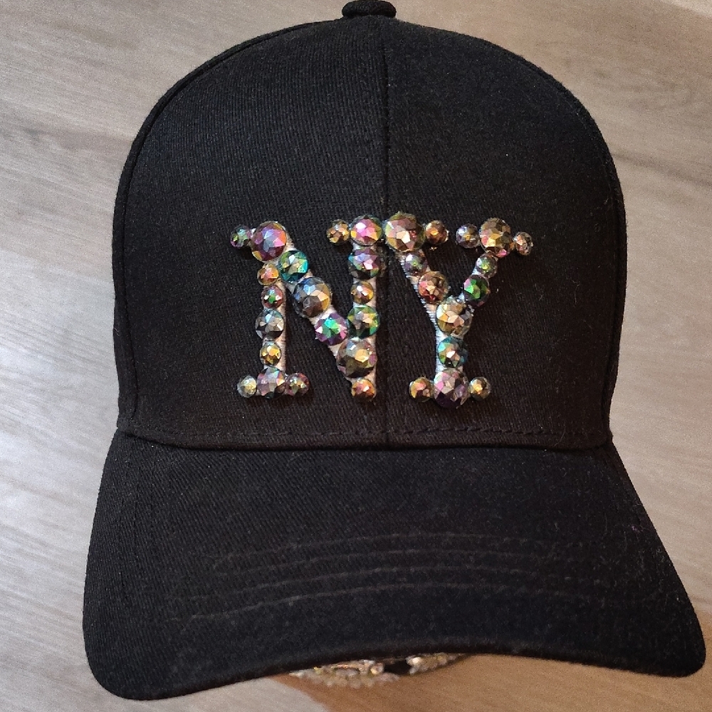 🆕NY Custom Lettered Black Cap with Rhinestone Designs